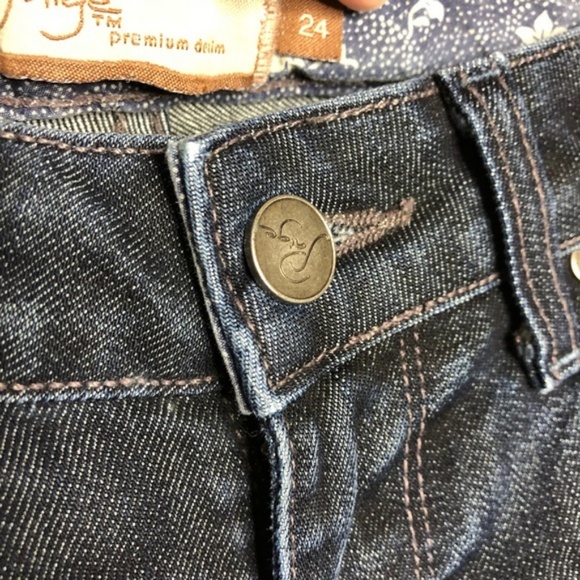 Paige Premium Denim Benedict Canyon Dark Jeans - Picture 5 of 8